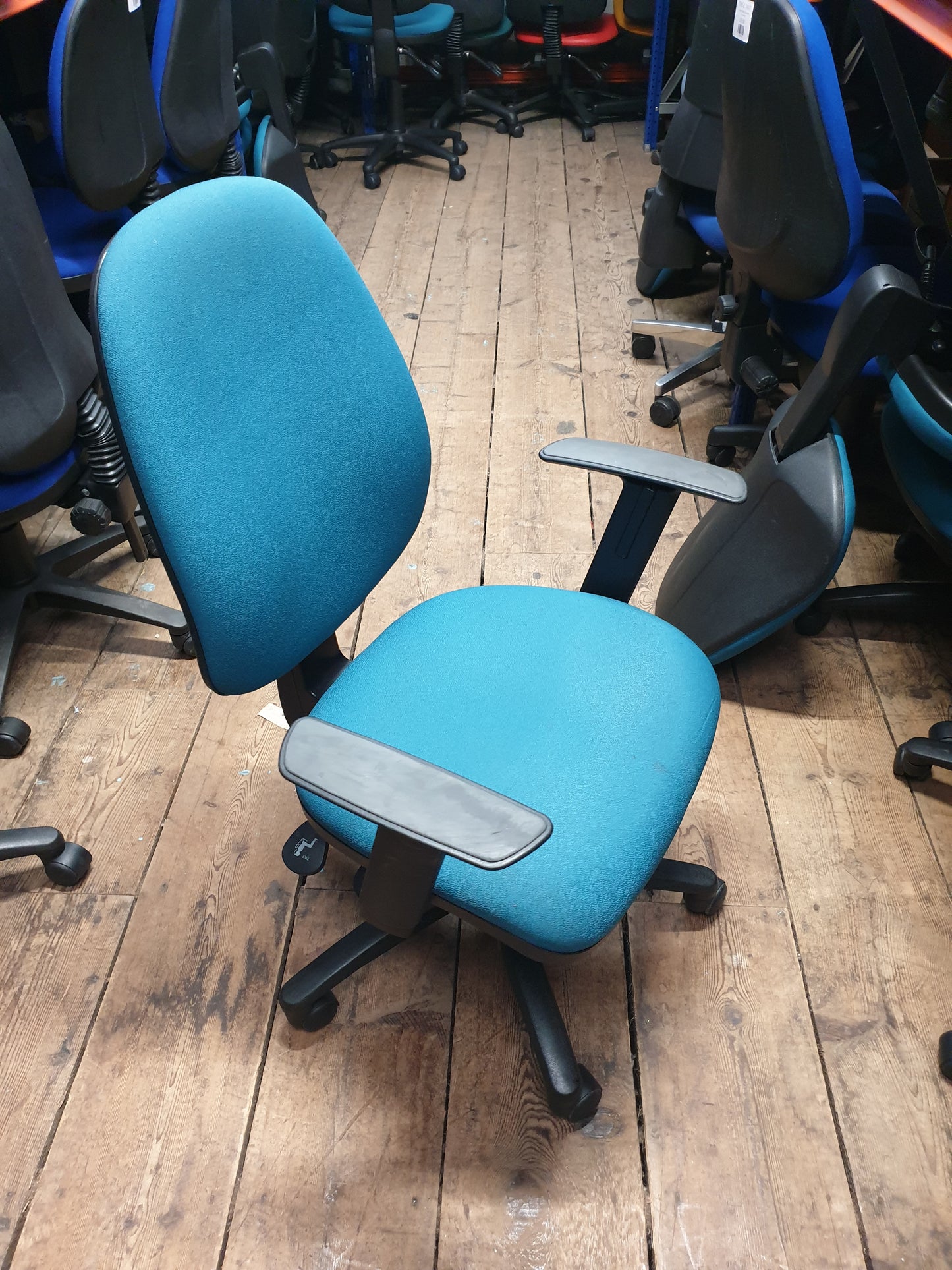 2 Lever Office Chair