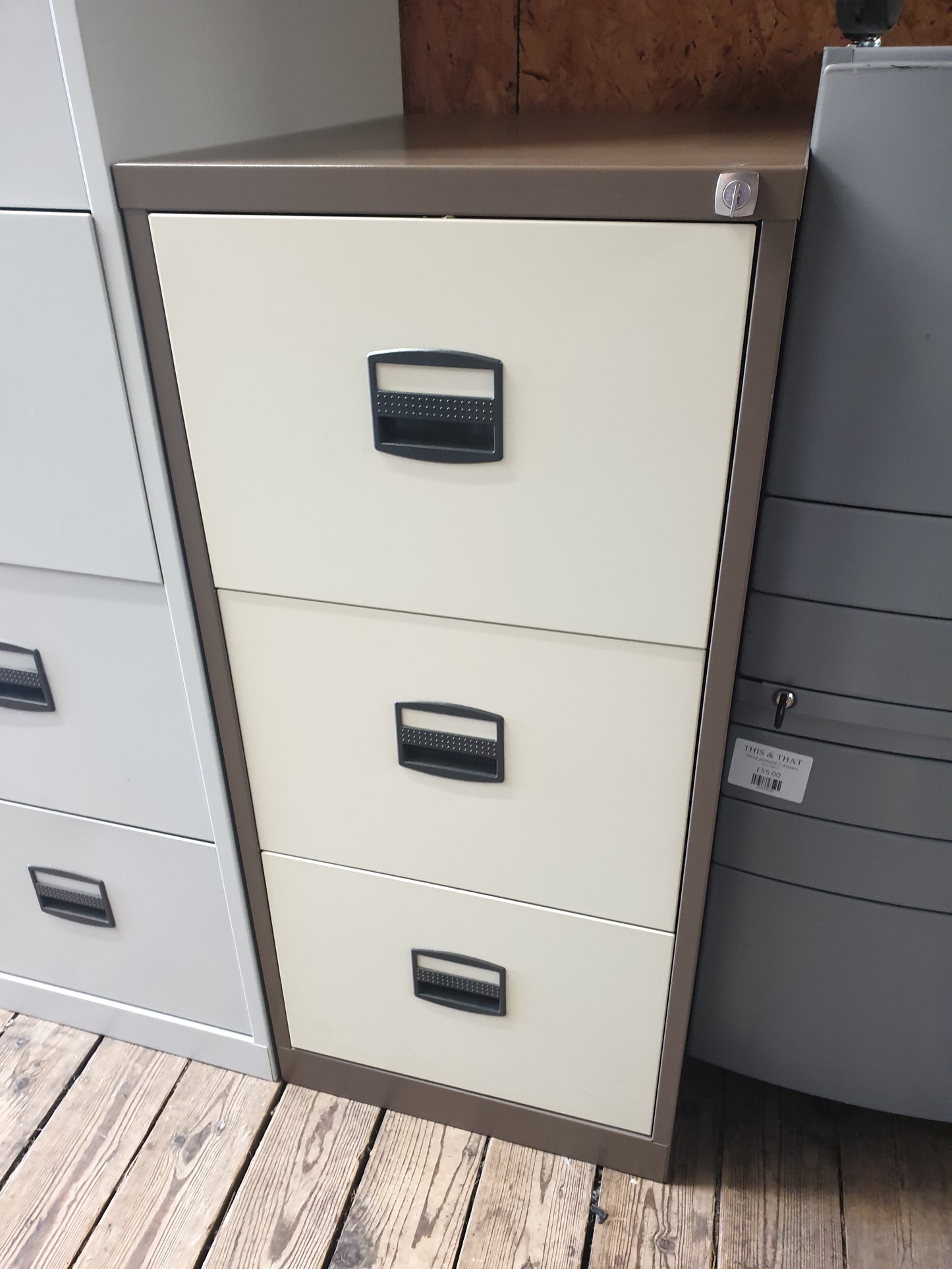 3 drawer metal filing cabinet BROWN